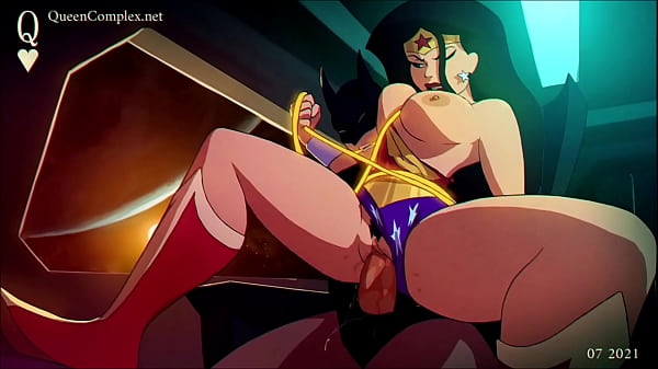 Queen complex – girls of the DC universe
